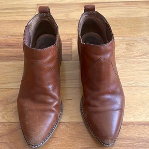 Madewell Western Ankle Boot in Cognac